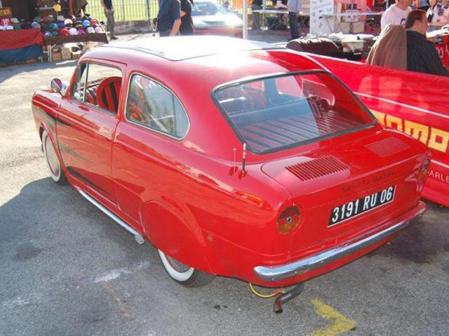 Fiat 850 "Custom" uit Frankrijk