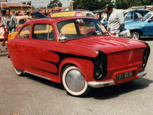 Fiat 850 "Custom" uit Frankrijk