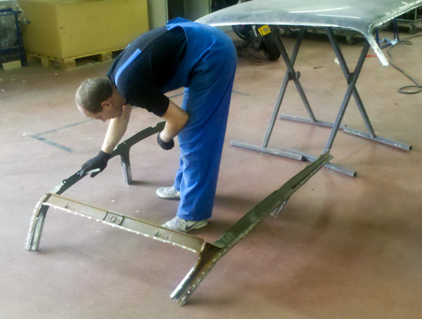 850 rail hemelbekleding vast