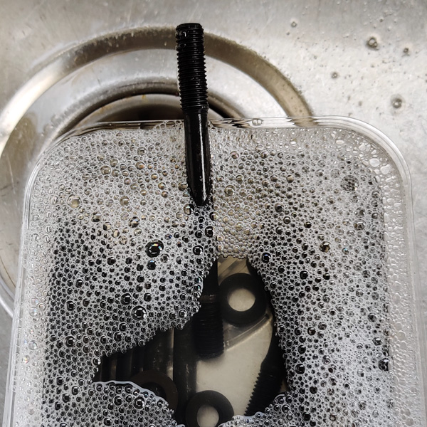 Fiat 850 montage cilinderkop met ARP