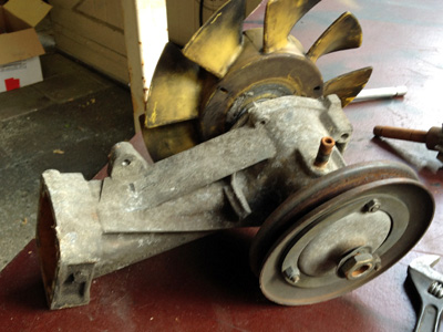 Fiat 850 waterpomp