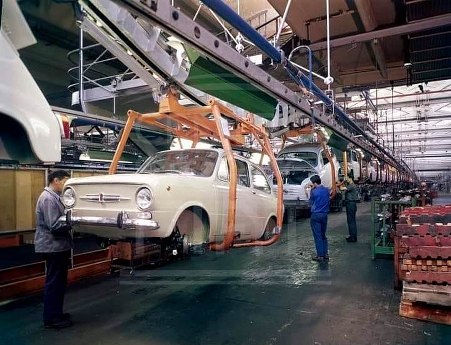 Fiat 850 productie - verniciatura