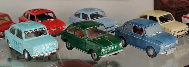 850 schaal collectie 1