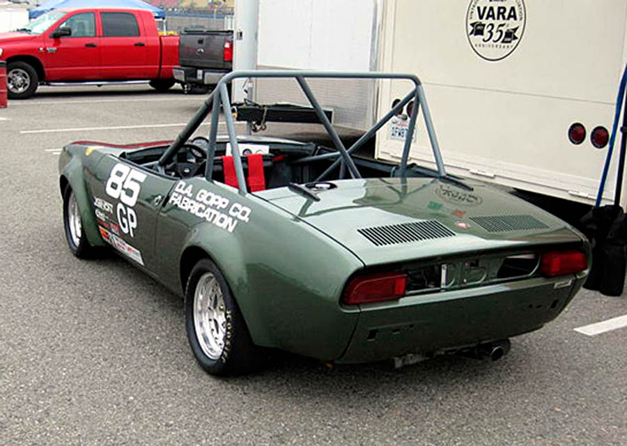 Fiat 850 Spider USA Racer