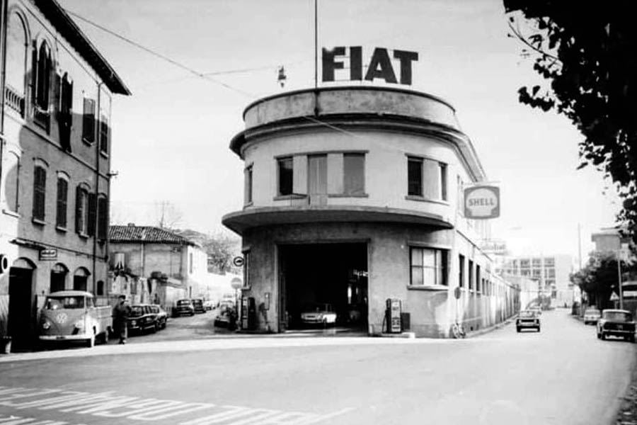 Introductie van de Fiat 850 bij de gebroeders Sartini in Rimini